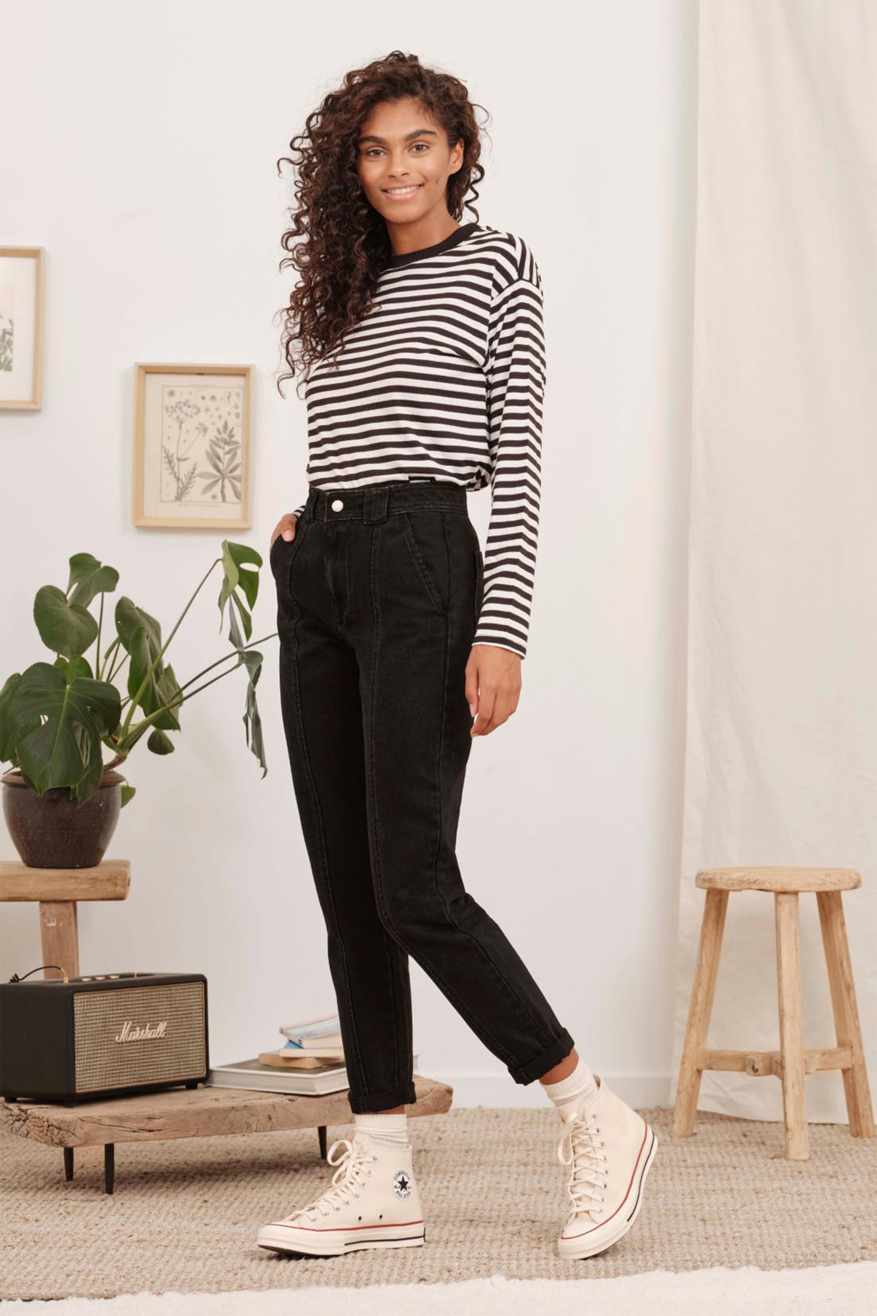 le-pantalon-jean-carotte-noir-jean-homme-coton-bio image 1