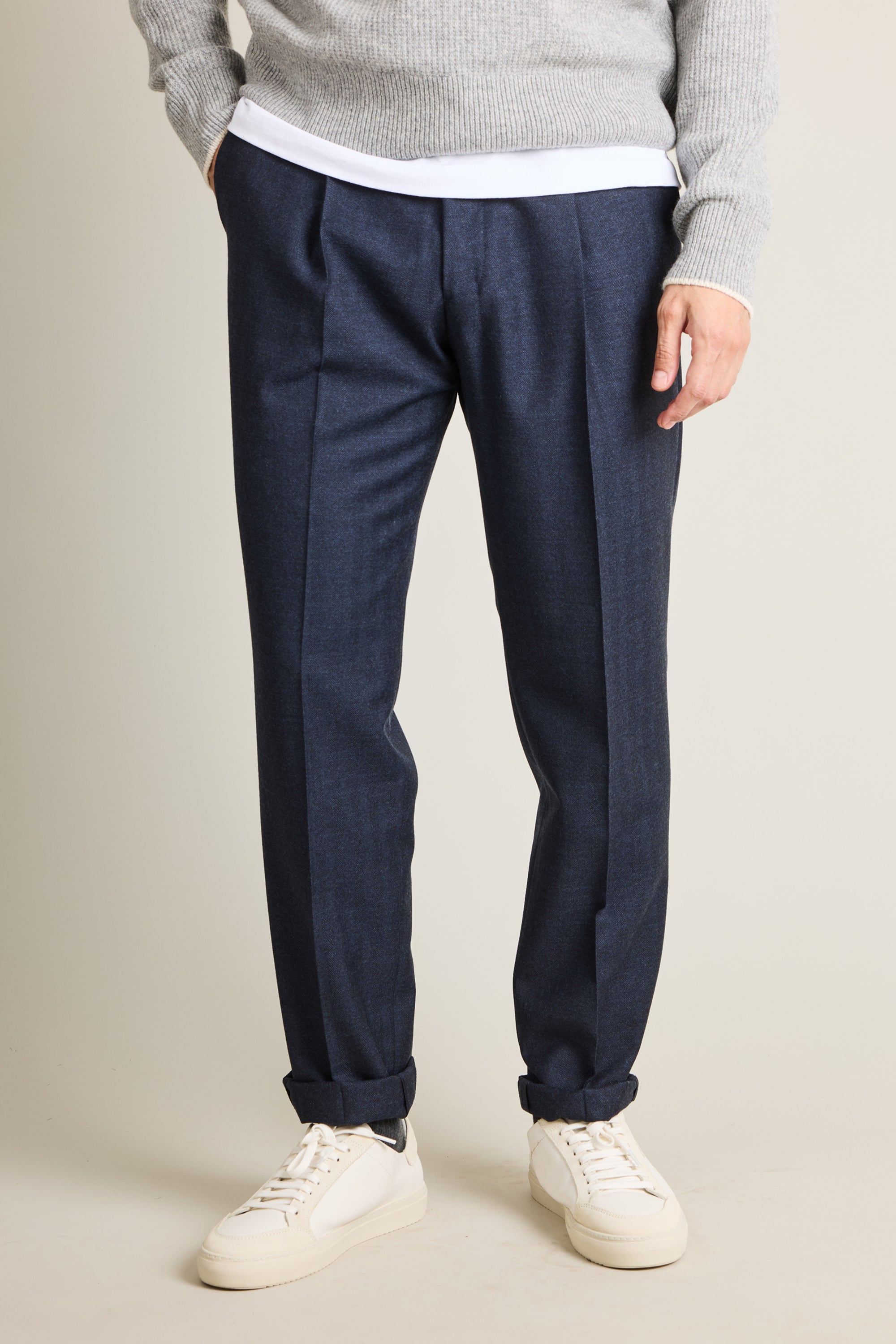 le-pantalon-flanelle-homme-pantalon-pinces-chevron-bleu-marine image 5