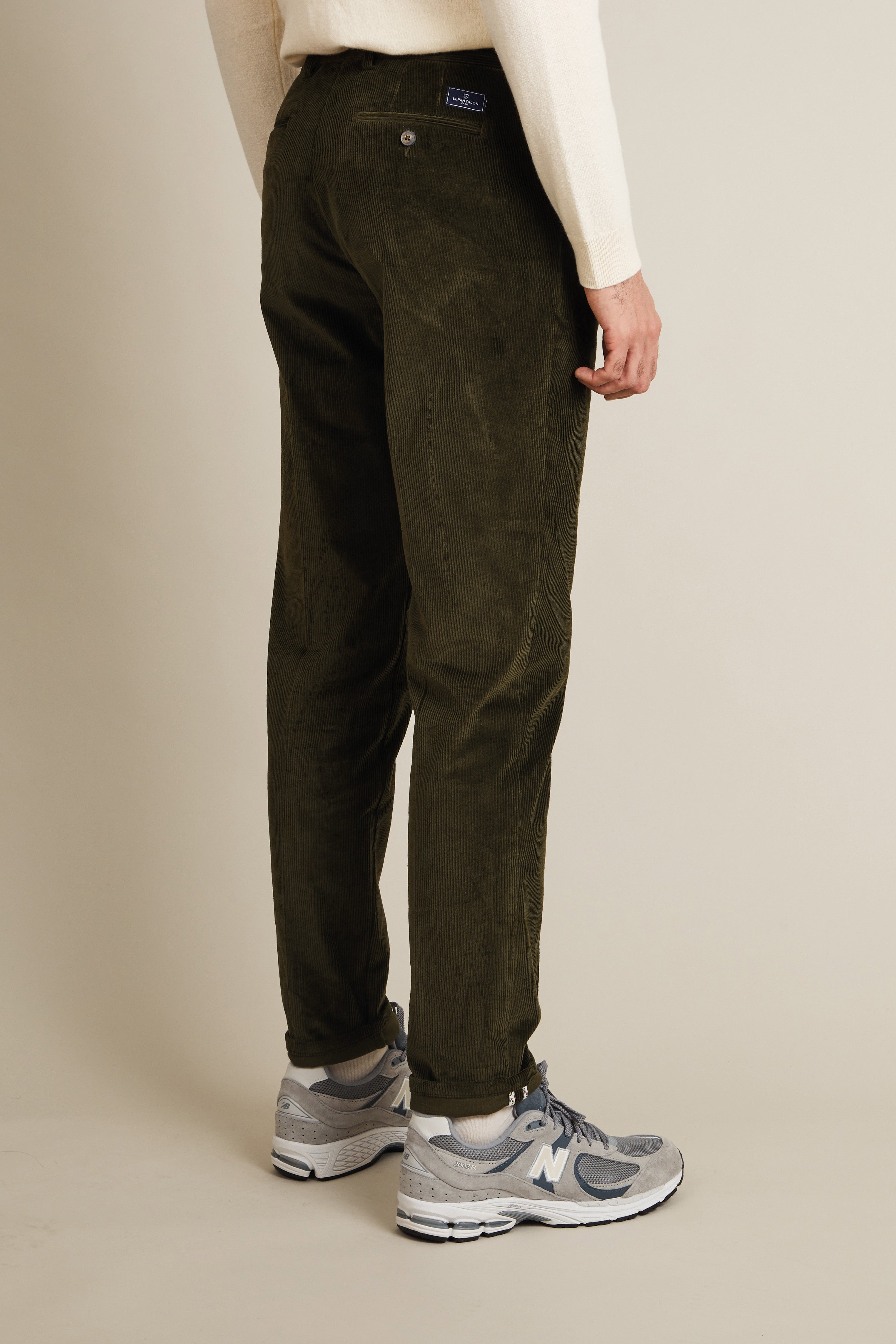 le-pantalon-chino-fm-lpcvp-1-pantalon-kaki-velours-pinces image 6