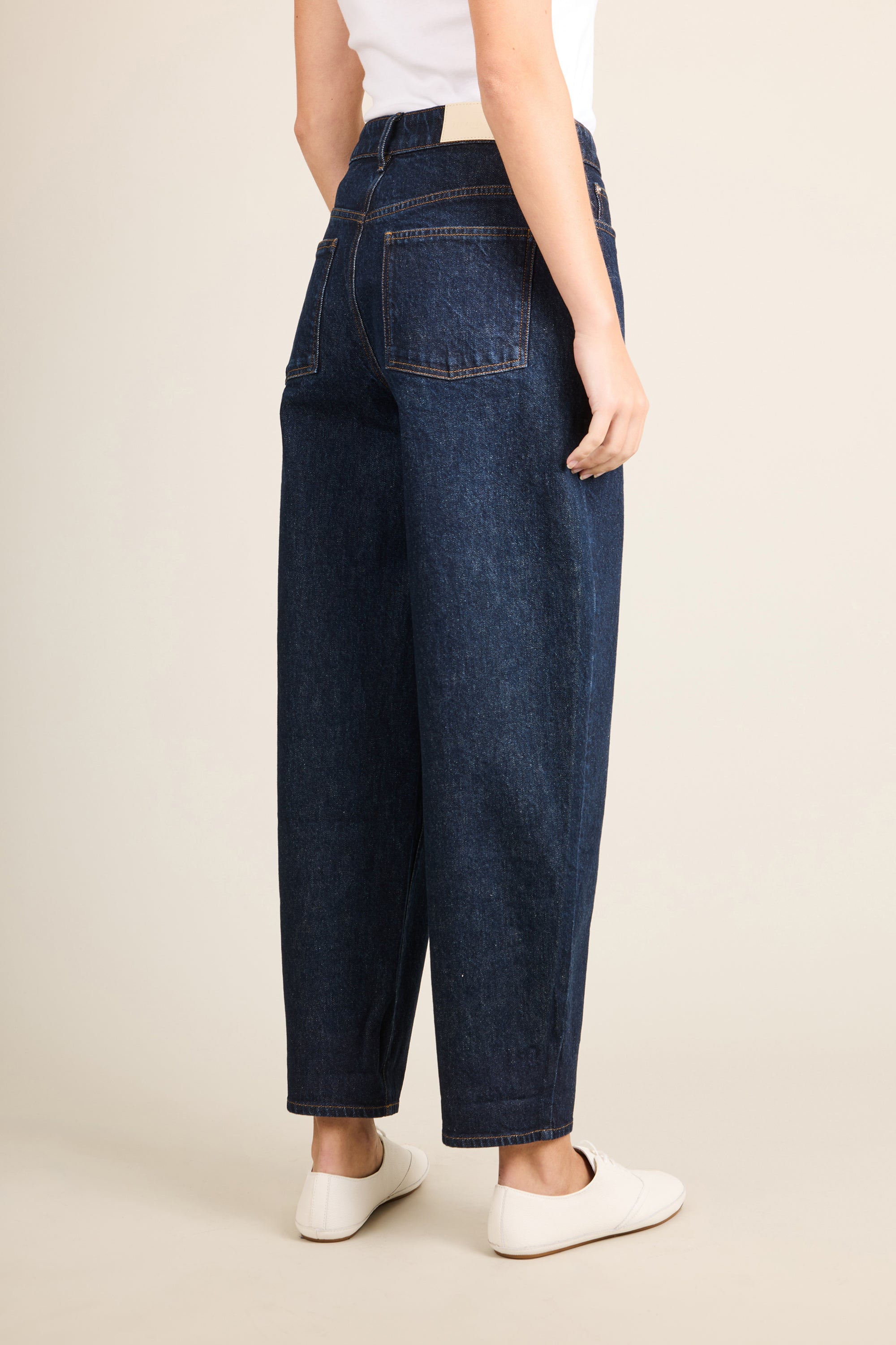 le-pantalon-jean-balloon-brut-femme-ample image 4