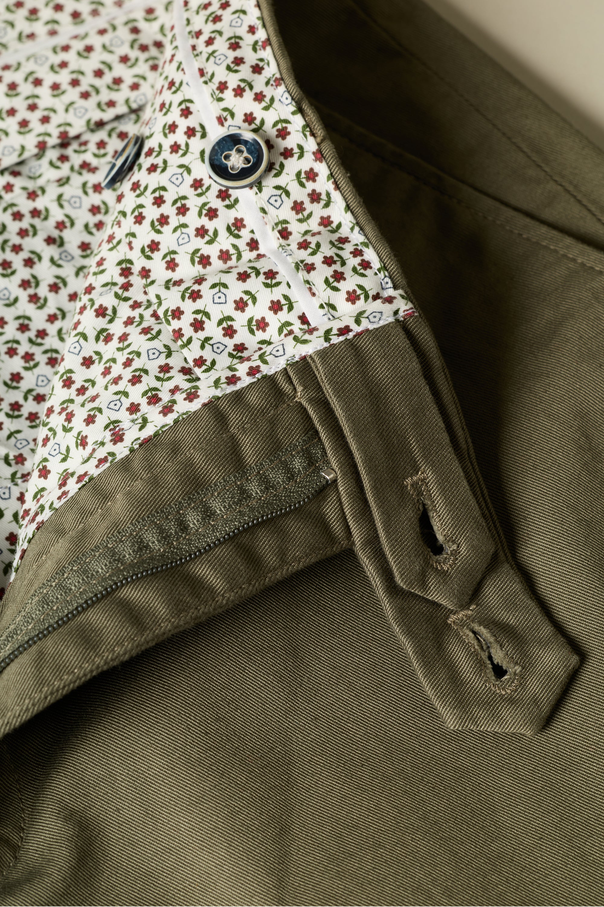 le-pantalon-chinos-homme-chino-kaki-semi-slim-coton image 3