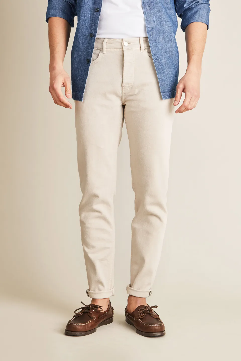 le-pantalon-jean-classique-sable-homme-semi-slim image 1