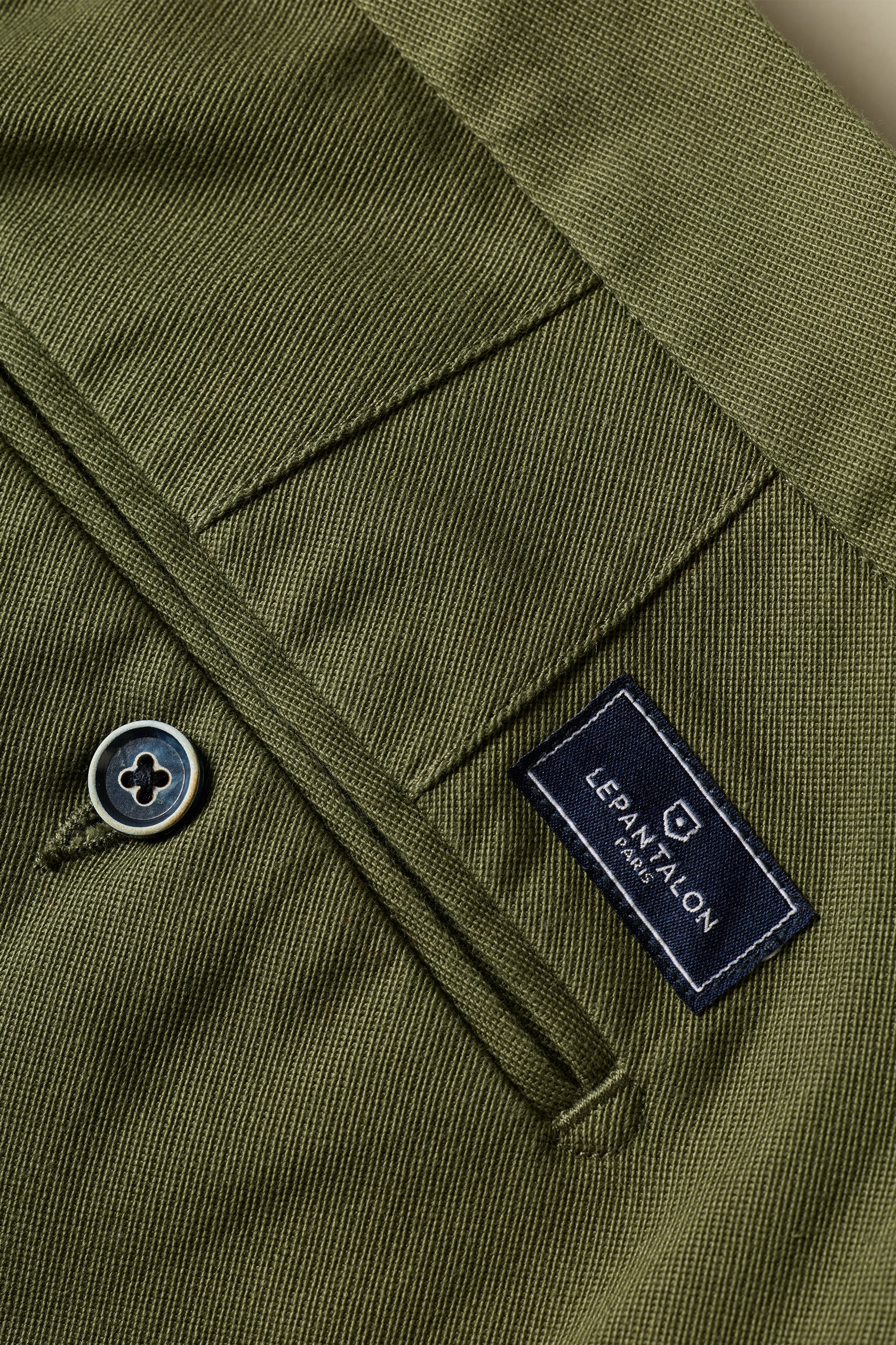 le-pantalon-chinos-homme-double-pinces-pantalon-kaki-coton image 5