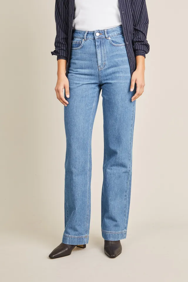 le-pantalon-jeans-femme-bootcut-bleu-taille-haute-d-lav image 1