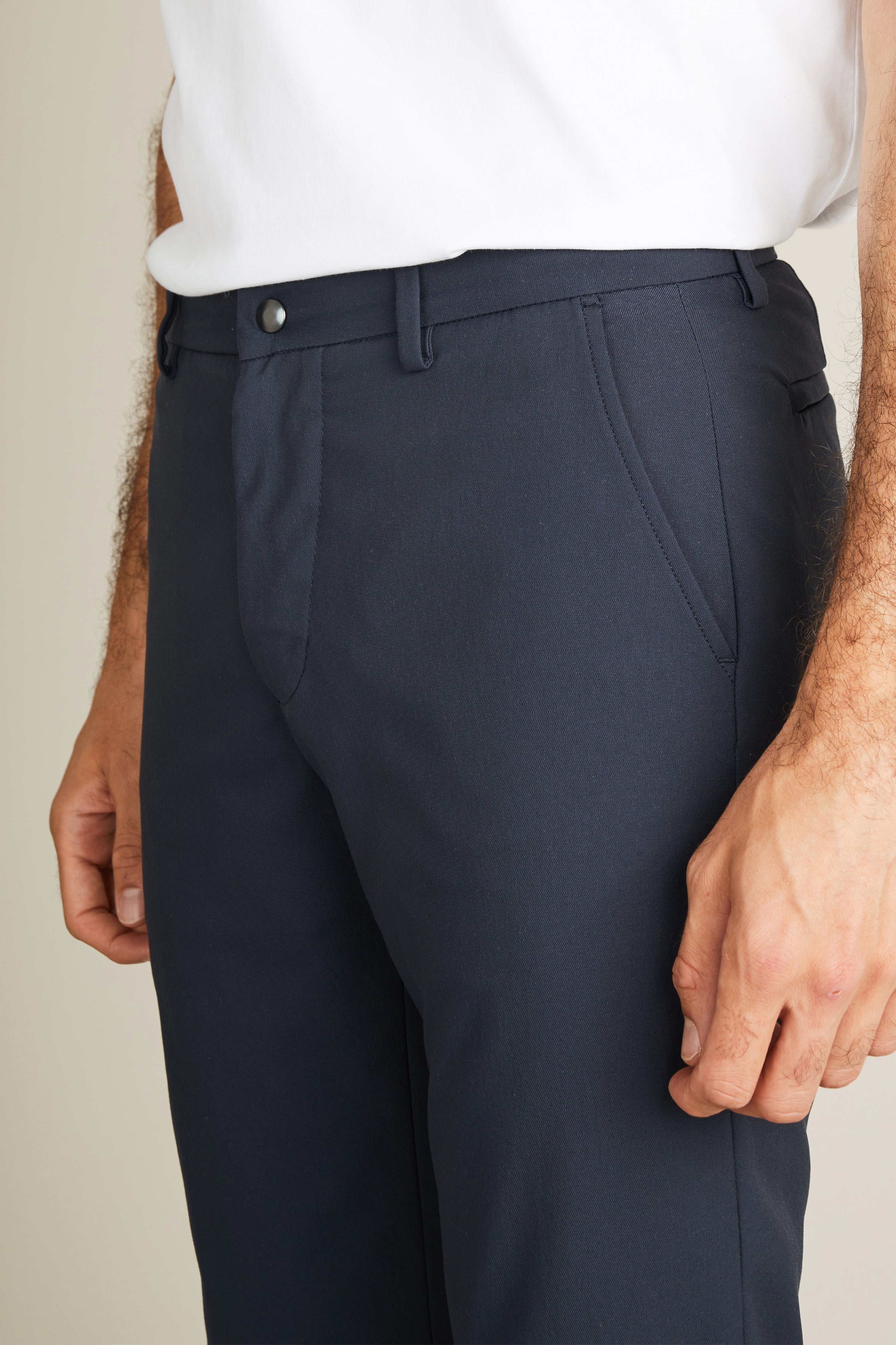 le-pantalon-chinos-fm-lpt-1-chino-technique-bleu-marine image 3
