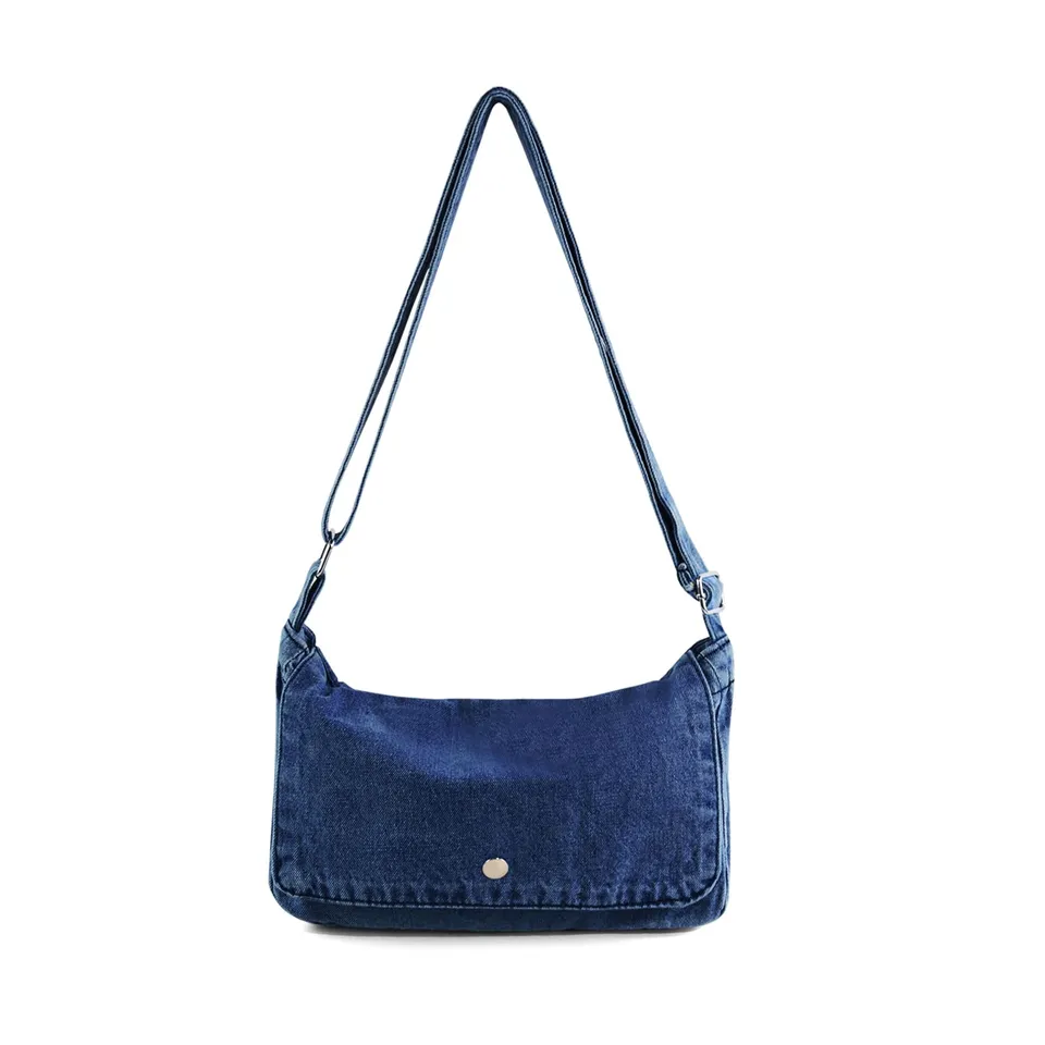 adistylinno-crossbody-bag-sac-bandouliere-bleu-denim-retro image 1