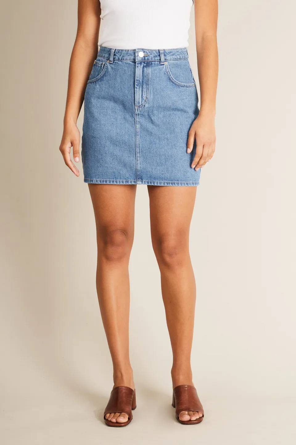 le-pantalon-shorts-et-jupes-femme-jupe-jean-bleached-coton image 1